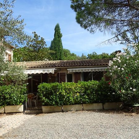Location Villa Et Studios Roquebrune-sur Argens Exteriér fotografie