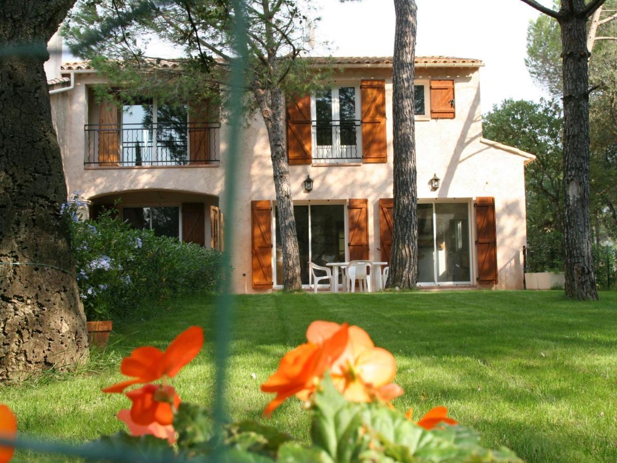 Location Villa Et Studios Roquebrune-sur Argens Exteriér fotografie