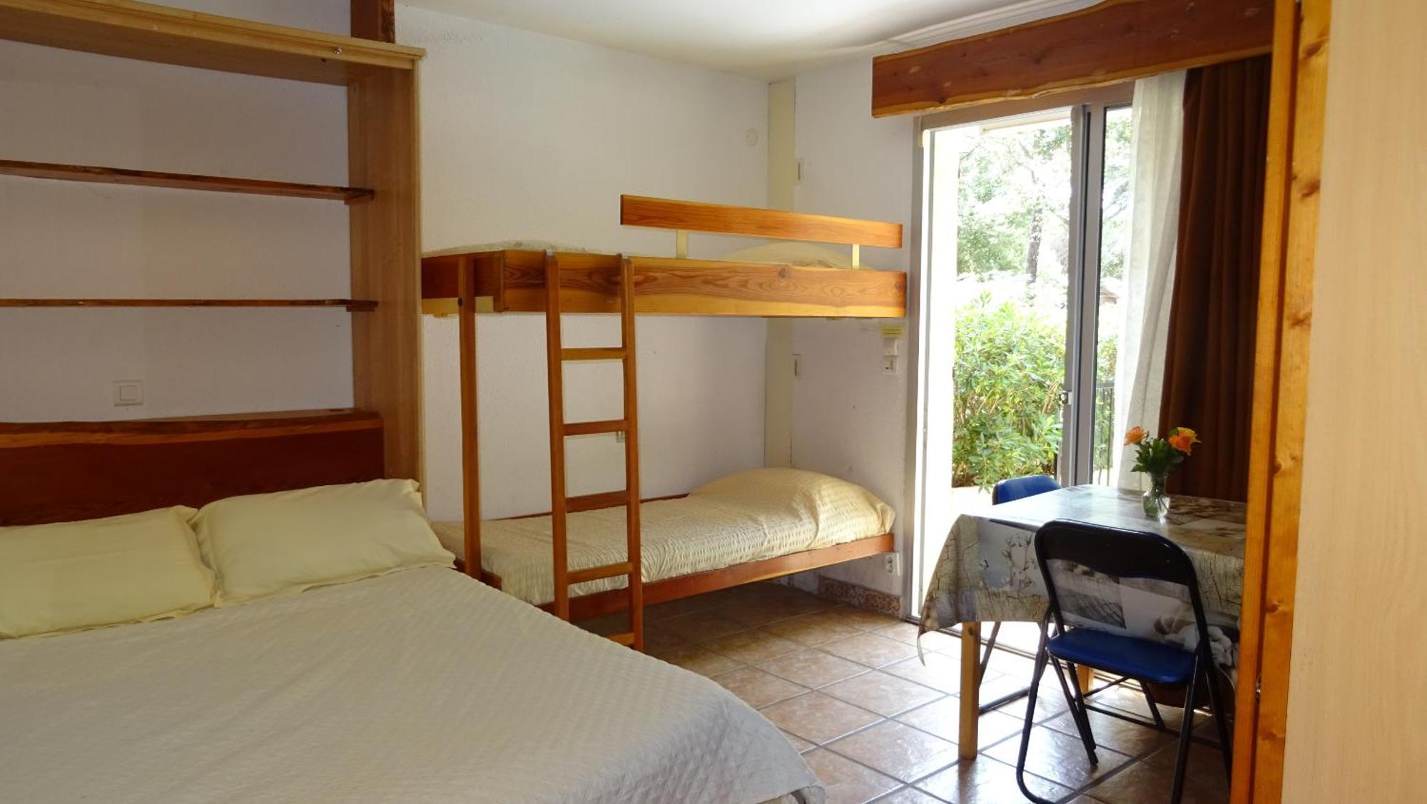 Location Villa Et Studios Roquebrune-sur Argens Exteriér fotografie